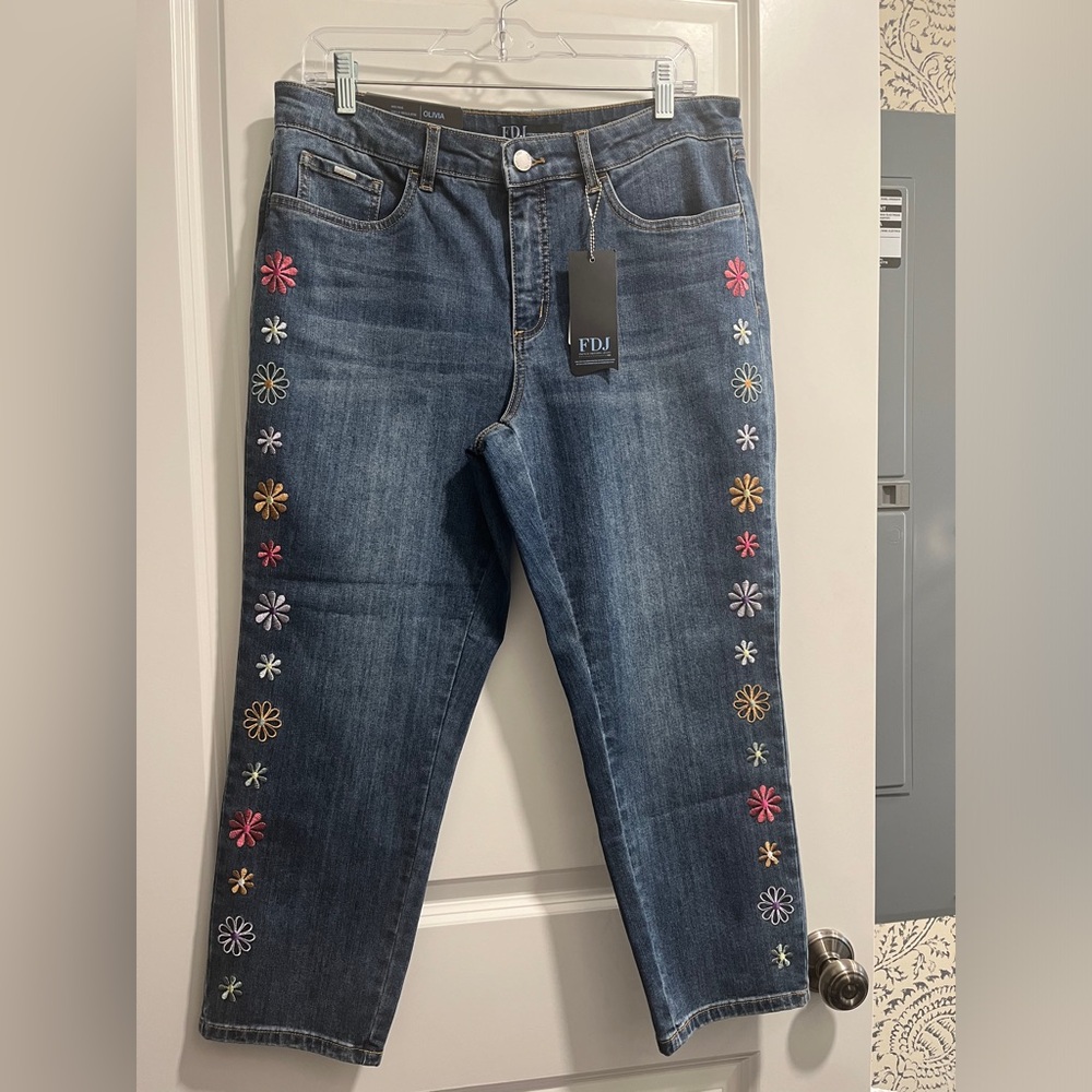 FDJ Embroidered Olivia Jeans - Size 12, NWT